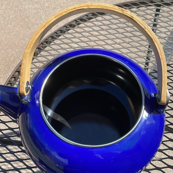 Teapot Blue 6” Diameter - Picture 4 of 5